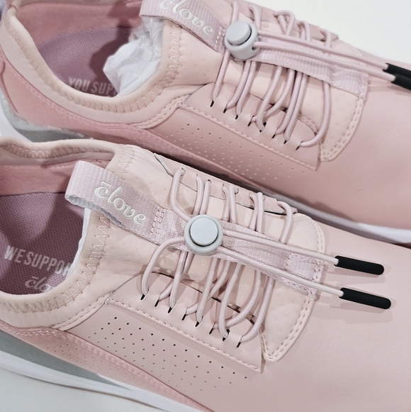 Clove Pink Nursing Healthcare Sneakers - Picture 4 of 6